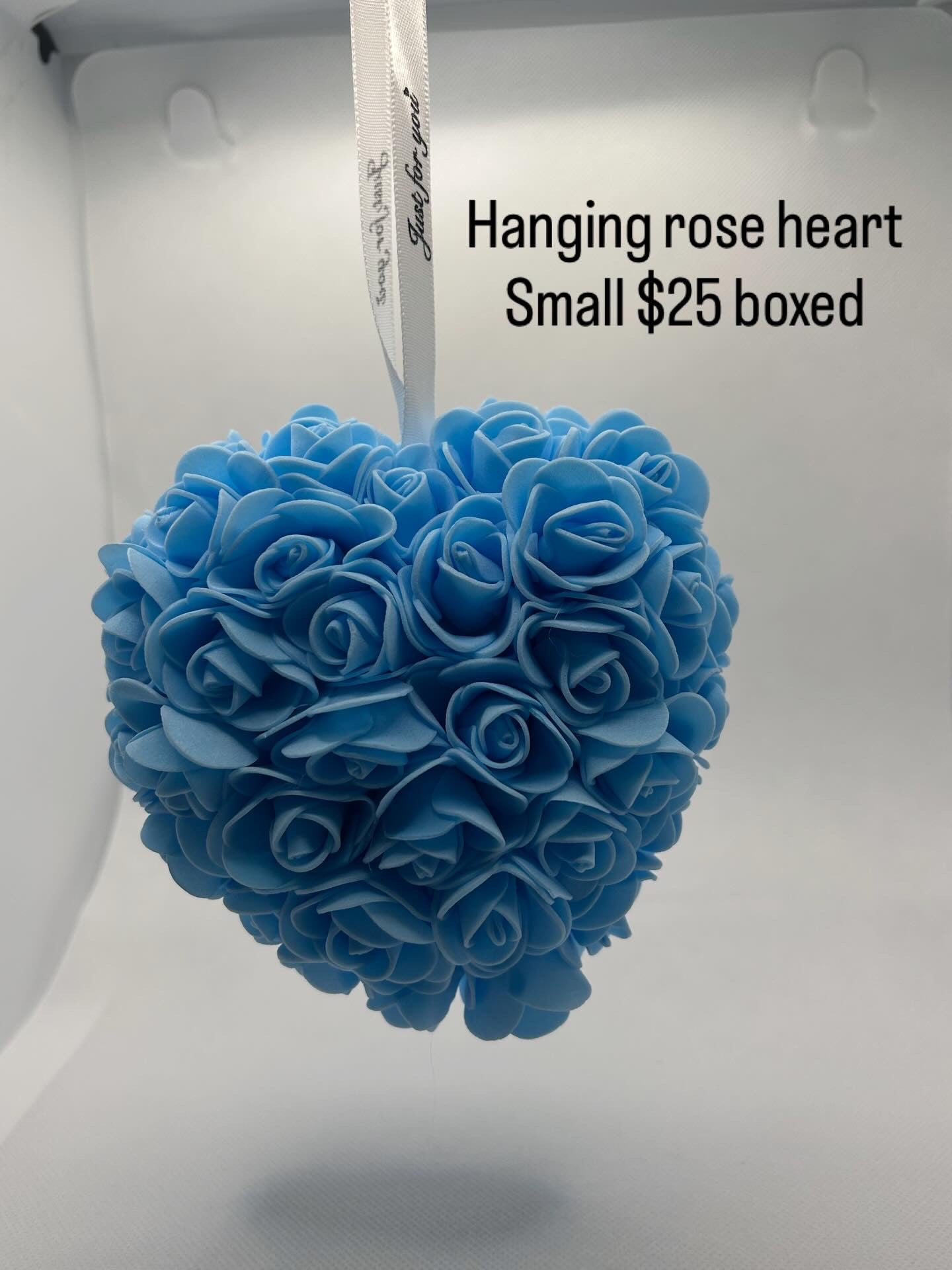 Hanging Rose Heart Blue Small
